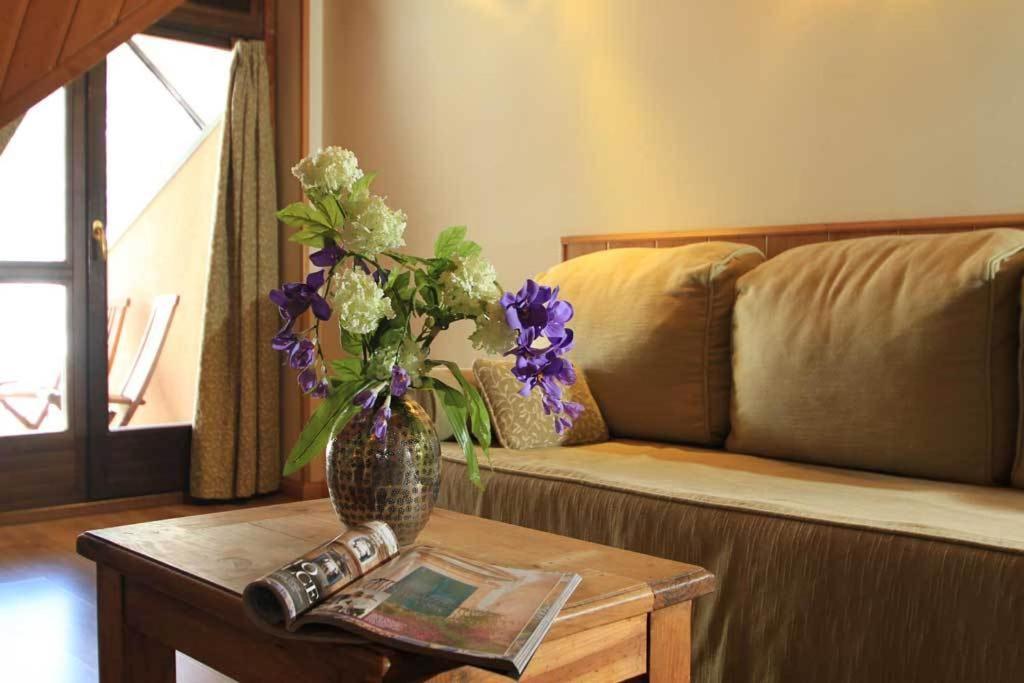 Aparthotel Sarrato ซาเยนต์ เด กาเยโก ภายนอก รูปภาพ