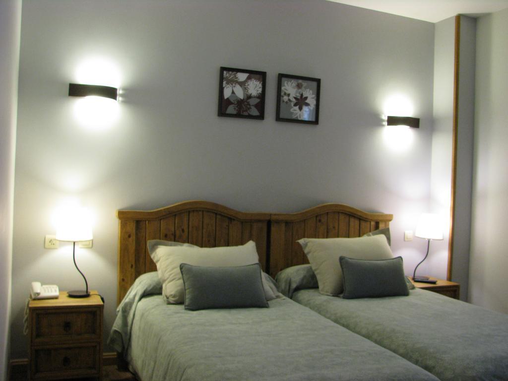 Aparthotel Sarrato ซาเยนต์ เด กาเยโก ภายนอก รูปภาพ