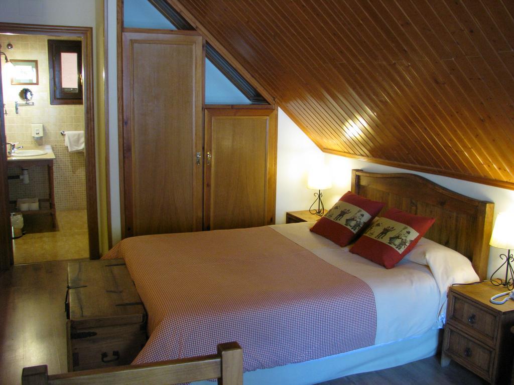 Aparthotel Sarrato ซาเยนต์ เด กาเยโก ภายนอก รูปภาพ