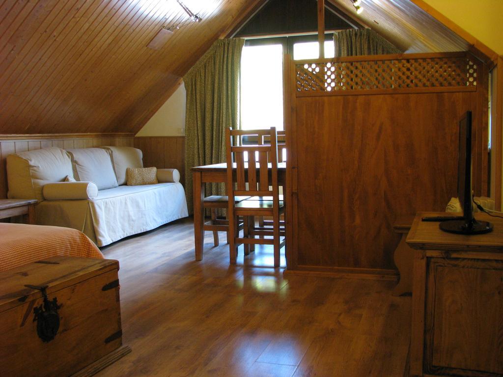 Aparthotel Sarrato ซาเยนต์ เด กาเยโก ภายนอก รูปภาพ