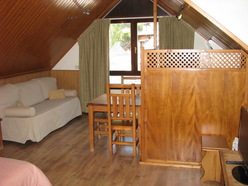 Aparthotel Sarrato ซาเยนต์ เด กาเยโก ภายนอก รูปภาพ
